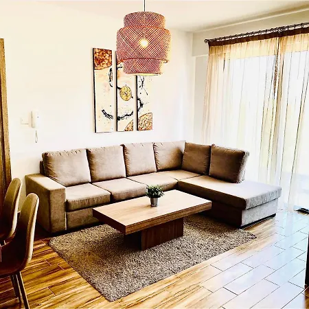 アパート Bali 303 ラルナカ